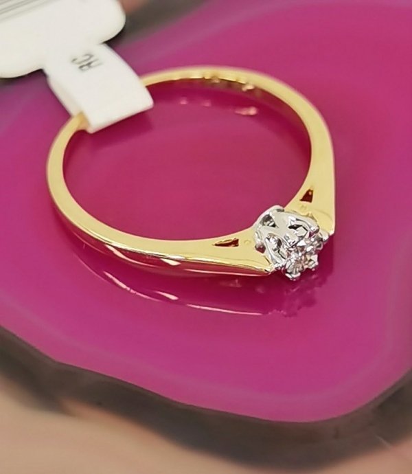 Pierścionek R.16 diament 0.04ct złoto 585 