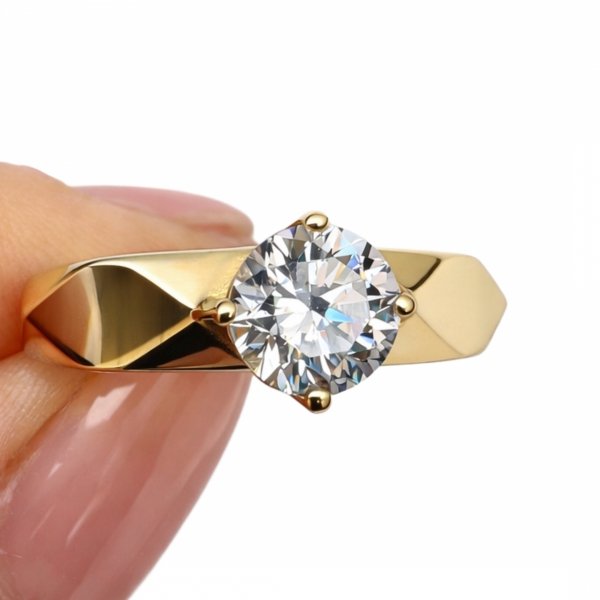 Okazały pierścionek  szlif obrączka R.16 złoto 585 