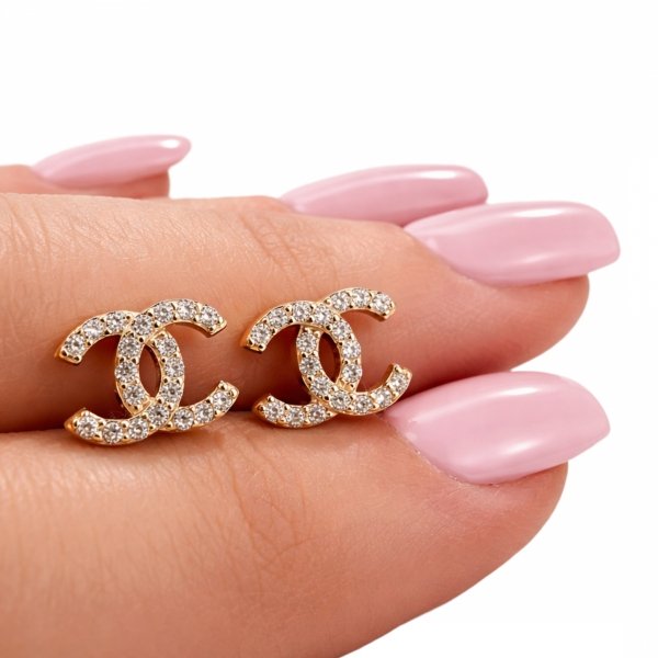 Kolczyki sztyfty z literami i cyrkoniami złoto 585