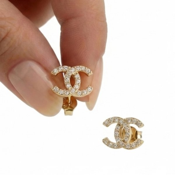 Kolczyki sztyfty z literami i cyrkoniami złoto 585