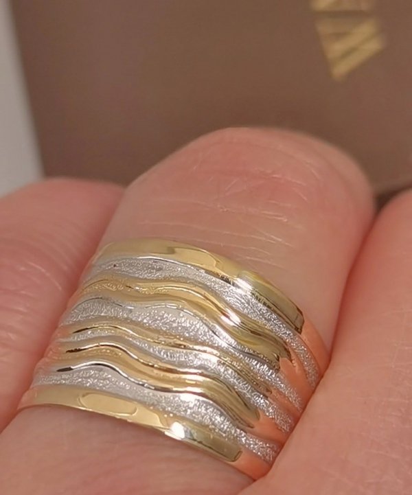 Pierścionek wstęgi szeroki R.15 złoto 375