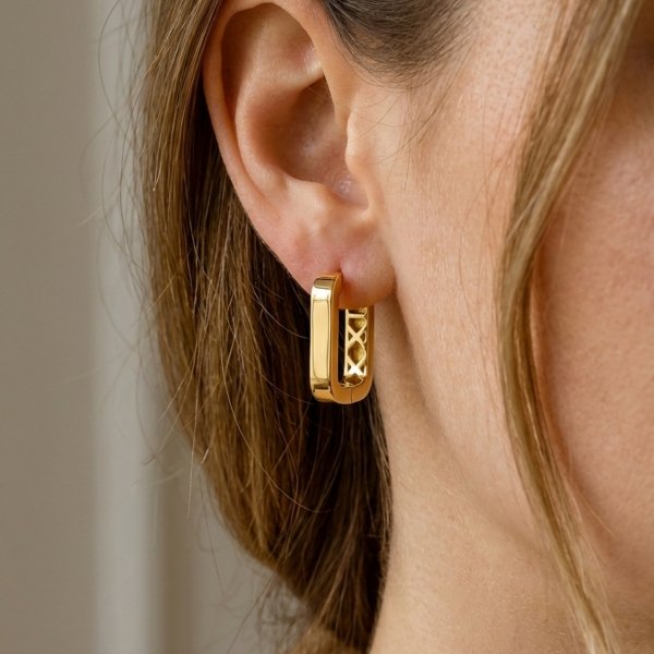 Kolczyki nowoczesne z motywem geometrycznym złoto 585