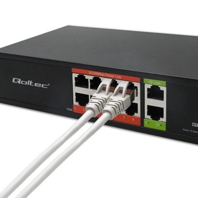 Qoltec Przełącznik sieciowy SWITCH FAST Ethernet PoE | 8x RJ45 |  2x RJ45 Uplink | 120W | 10/100 Mb/s