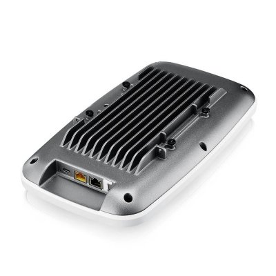 Zyxel Punkt dostępu AP Single Pack 802.11be AP, Smart Antenna, Standalone                  NebulaFlex 1 year Nebula Pro pack license bundled EU and UK