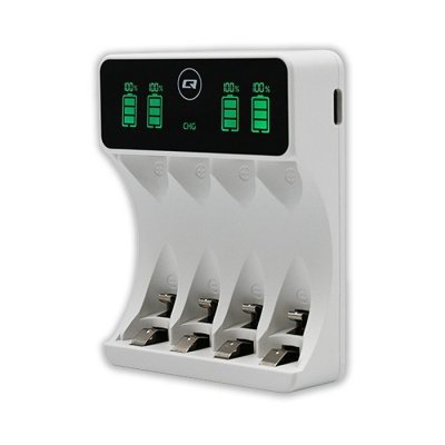 Qoltec Ładowarka do akumulatorków Ni-MH typu R03 AAA R6 AA | LCD | kabelUSB-C | Biała