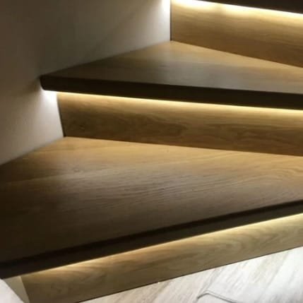 ZESTAW SCHODOWY LED 16X100CM NAROŻNY NA WYMIAR
