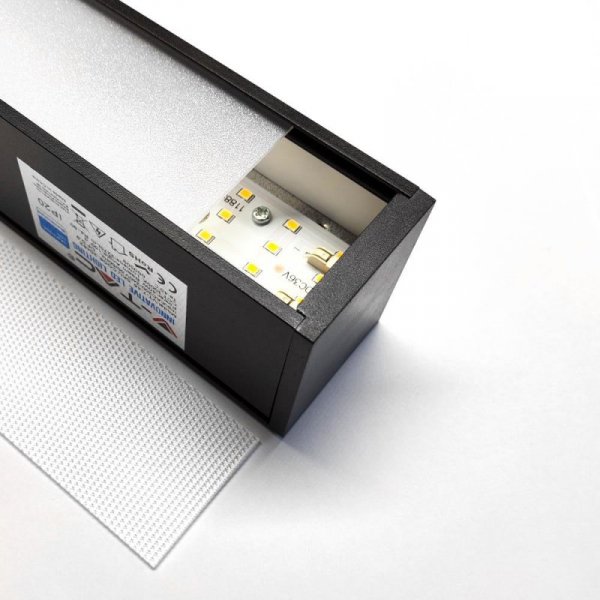Oprawa V-TAC LED linear natynkowa SAMSUNG CHIP 40W czarna UGR<19 dimm VT-7-46 3000K 3275lm 5 lat gwarancji