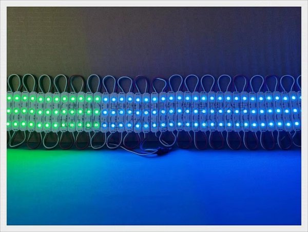 Moduł LED RGB CYFROWY 0,72W WS2811