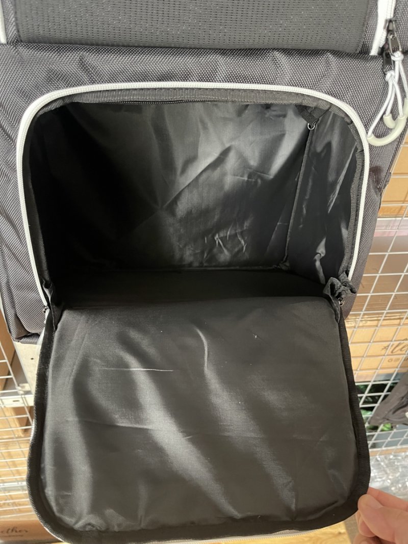 SeatBoxx - dodatkowa przestrzeń bagażowa na fotel