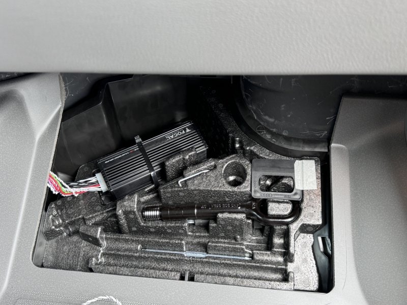 Wymiana CAR AUDIO w VW GrandCalifornia - pakiet PREMIUM