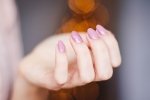 Historia manicure i ważne informacje dotyczące paznokci hybrydowych