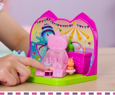 Spin Master Zestaw figurek Koci Domek Gabi Pokoik Karnawałowa Bawialnia