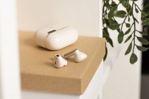 Słuchawki bezprzewodowe douszne Art TWS + stacja dokująca ze złączem USB C AP-TW-B4W białe