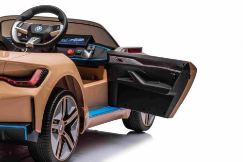 Autko BMW i4 na akumulator dla dzieci Złoty