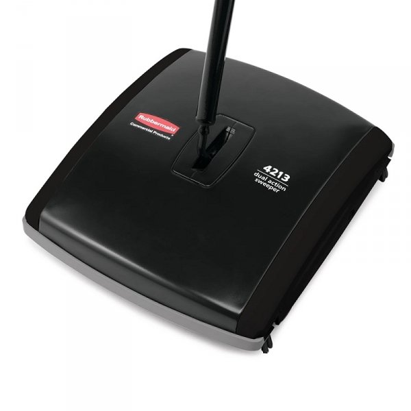 Zamiatarka mechaniczna z podwójnym włosiem Executive Series™ 19 cm, czarna