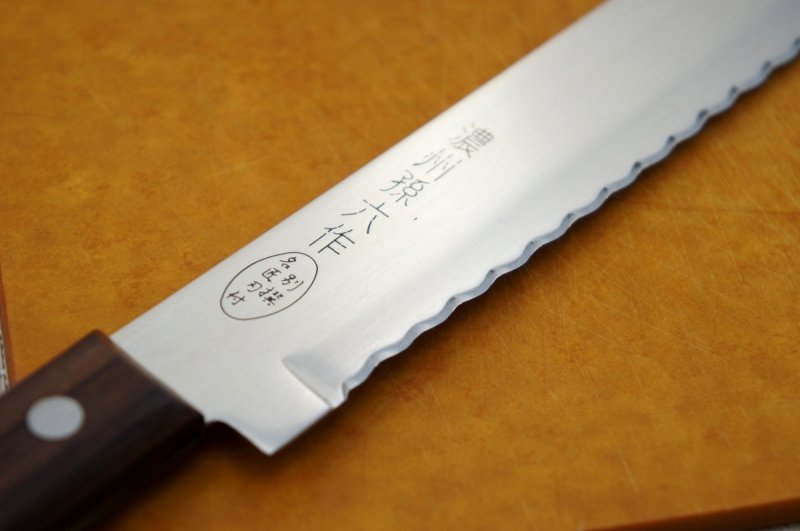 Nóż do chleba 20 cm Satake Tomoko