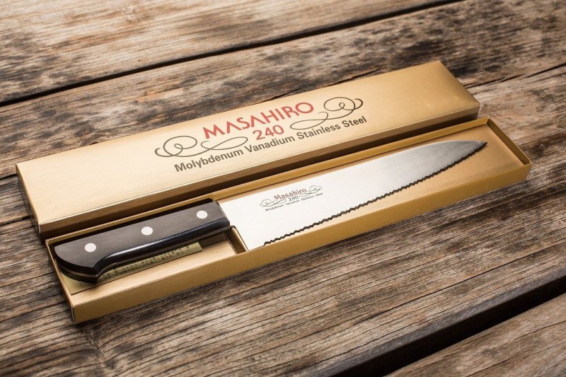 Nóż Masahiro BWH Chef Wave Edge 24 cm ząbkowany MBS-26