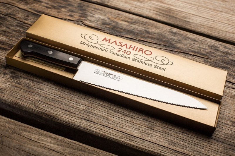 Nóż Masahiro BWH Chef Wave Edge 24 cm ząbkowany MBS-26