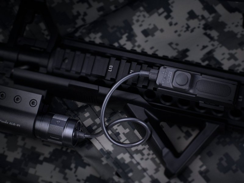 Włącznik na kablu żelowy Fenix AER-04