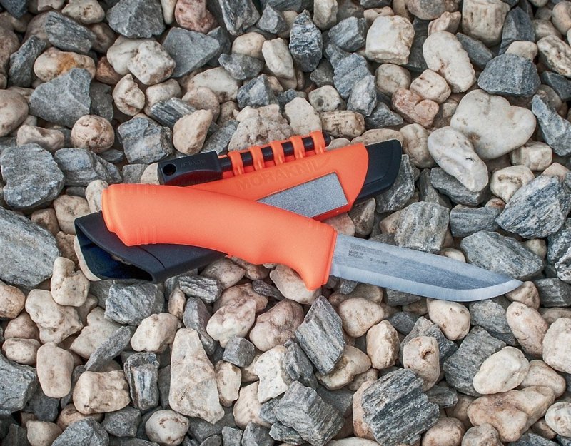 Nóż Mora Bushcraft Survival Stainless Steel Black (NZ-BOS-SS-24)