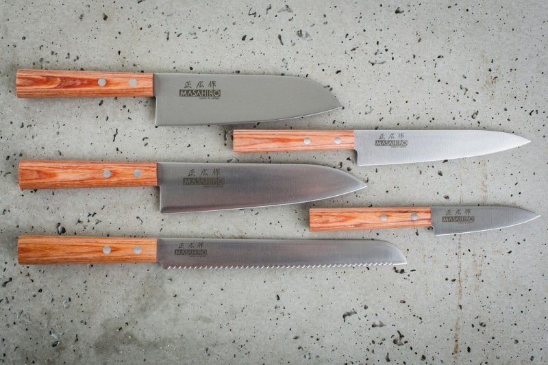 Nóż Masahiro Sankei Santoku 165mm Brązowy [35921] uniwersalny