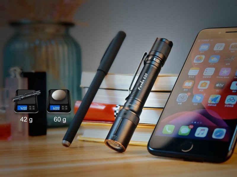 Latarka diodowa Fenix E20 V2.0