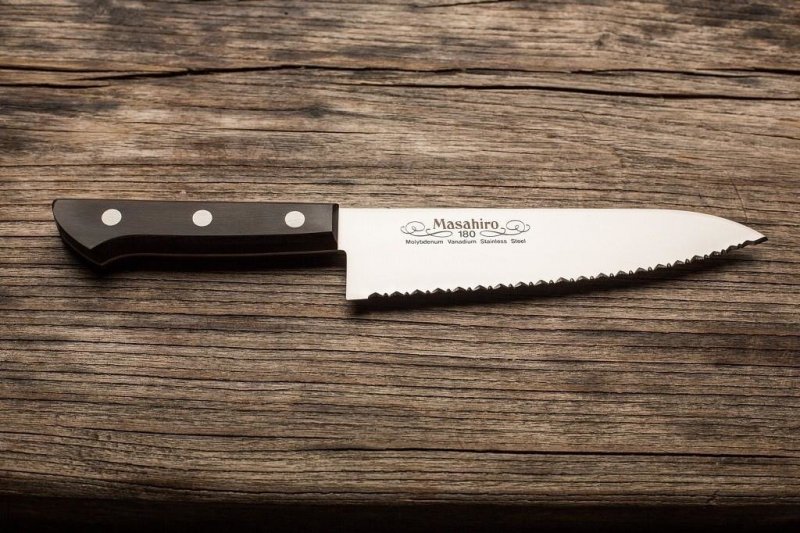 Nóż Masahiro BWH Santoku Wave Edge 165mm