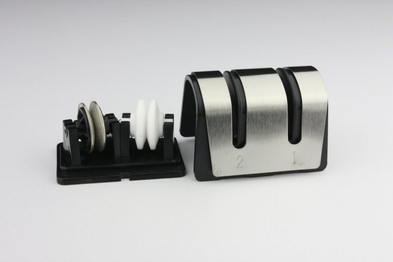 Diamentowa Ostrzałka Taidea TG1005 - Dwustopniowe ostrzenie diamentowo-ceramiczne, antypoślizgowa rączka, do noży kuchennych stalowych i ceramicznych - Ręczna - Taidea Tech