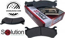 Klocki hamulcowe przednie z zestawem montażowym  GMC Sierra 1999-2005