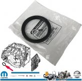 Uszczelniacz prawej półosi skrzyni 946TE MOPAR Jeep Renegade 2015-2019