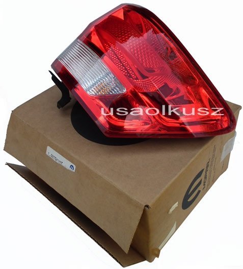 Lampa tylna prawa MOPAR Jeep Grand Cherokee 2011-2013