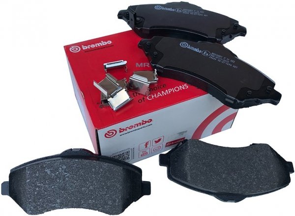 Klocki hamulcowe przód Dodge Nitro BREMBO