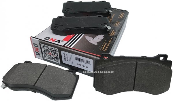 Przednie klocki + WIERCONE tarcze hamulcowe Jeep Grand Cherokee SRT-8 -2010