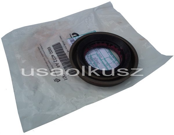 Uszczelniacz wałka ataku przedniego mostu MOPAR Jeep Wrangler 2007-