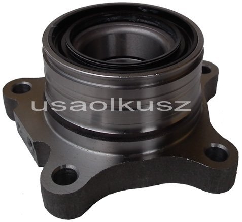 Piasta łożysko koła tył PRAWA Toyota Land Cruiser 2008-2011