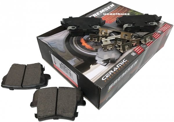 Klocki hamulcowe tylne CERAMICZNE Chrysler 300C