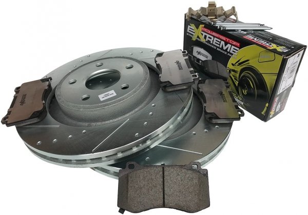 Przednie klocki Z26 + WIERCONE nacinane tarcze hamulcowe POWERSTOP Jeep Grand Cherokee SRT 6,1 V8 -2010