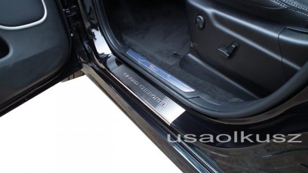 Nakładki na progi z logo Jeep Grand Cherokee 2011-