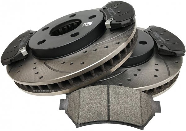 Nawiercane tarcze oraz klocki hamulcowe przednie Buick Regal 1997-2004