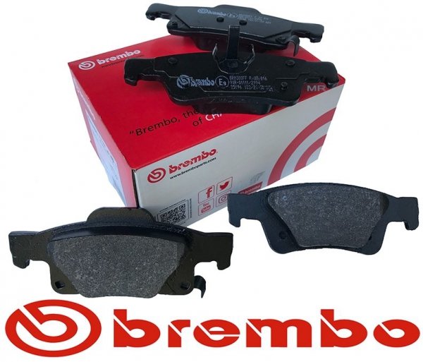 Tylne klocki brembo + wentylowane tarcze hamulcowe brembo XTRA Dodge Durango 2011-