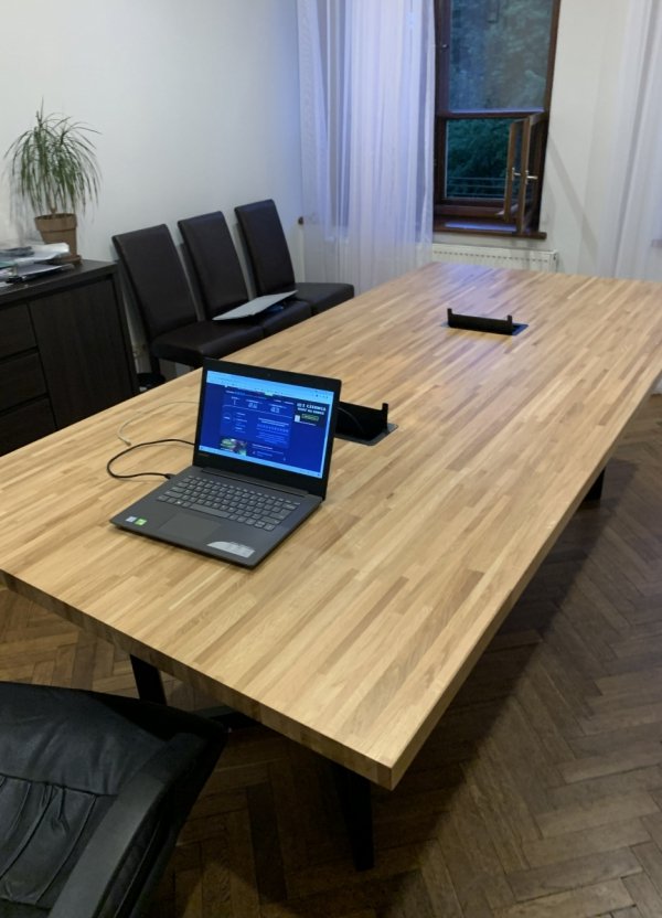 Projekt "Lipstein" - dla biznesu, który lubi loft styl