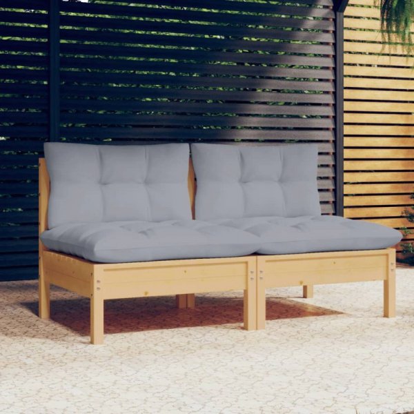 2-osobowa sofa ogrodowa z szarymi poduszkami, drewno sosnowe