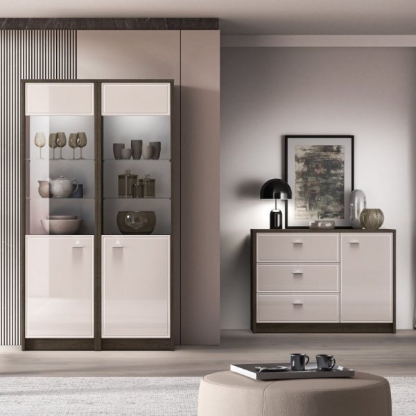 Witryna AVANTI 02 dąb windmill ciemny / kaszmir połysk