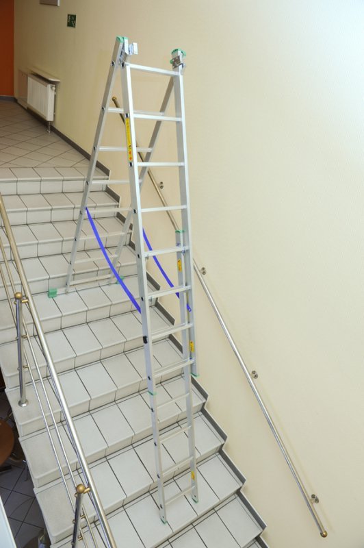 DRABINA ALUMINIOWA 3-ELEMENTOWA 589CM 9+9+9 SZCZEBLI (1 SZT)