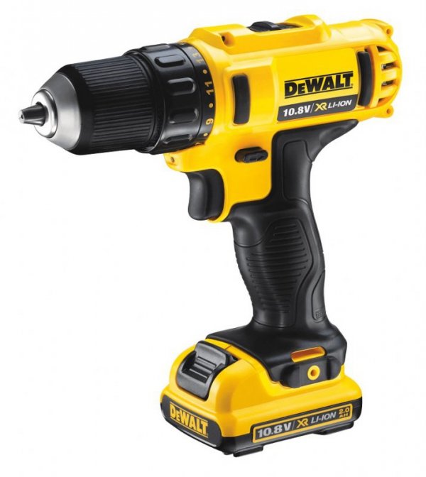 WIERTARKO-WKRĘTARKA AKUMULATOROWA XR 10.8V 2*2AH LI (1 SZT)
