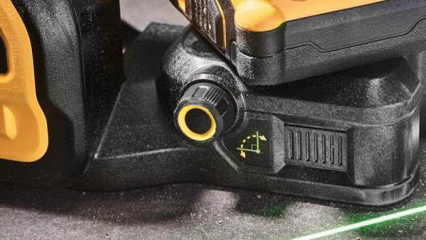 LASER LINIOWY 3-PŁASZCZYZNOWY 12/18V  ZIE. WIĄZKA XR 1*2.0AH (1 SZT)