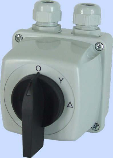 ŁĄCZNIK KRZYWKOWY 0-T-G IP44 ŁUK E25-23 W OBUDOWIE (1 SZT)