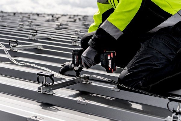 ZESTAW COMBO 18V BS 18 LT BL + SSW 18 LT 300 BL 2*5.2AH (1 SZT)