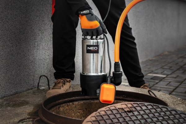 POMPA ZANURZENIOWA DO BRUDNEJ WODY 900W (1 SZT)