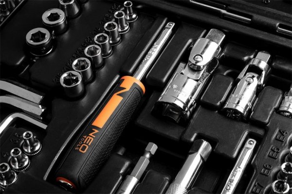 Zestaw kluczy nasadowych 1/2&quot;, 3/8&quot;, 1/4&quot;, 233 szt., CrV